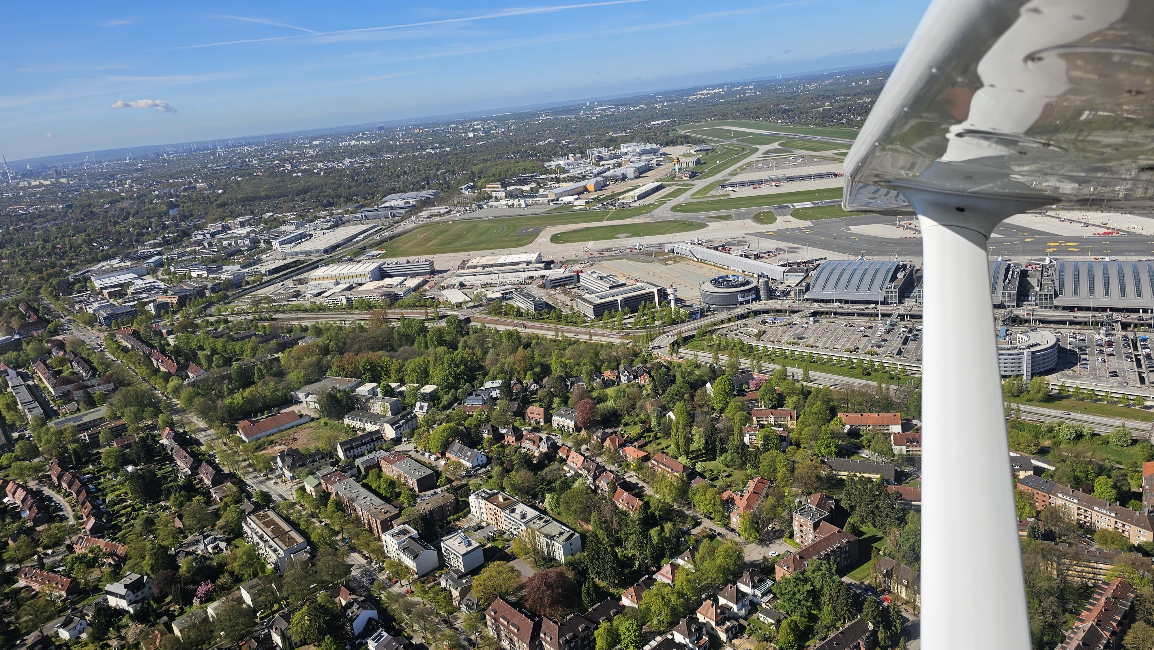 Rundflug über Hamburg
